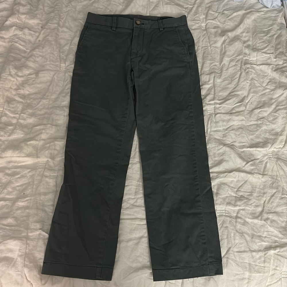 28 x 32 Vineyard Vines Green Dress Pants